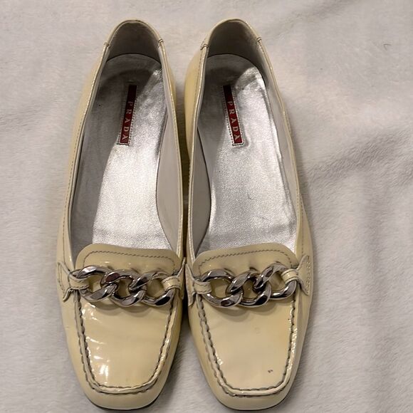 Prada Flats Size 39 - Picture 1 of 7